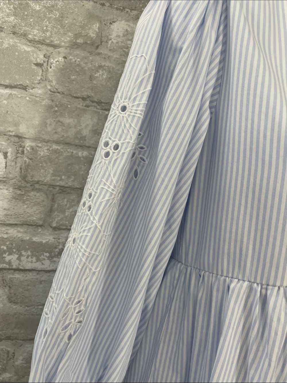 H&M Divided Mini Dress in White with Light Blue Stripes - Picture 2 of 6
